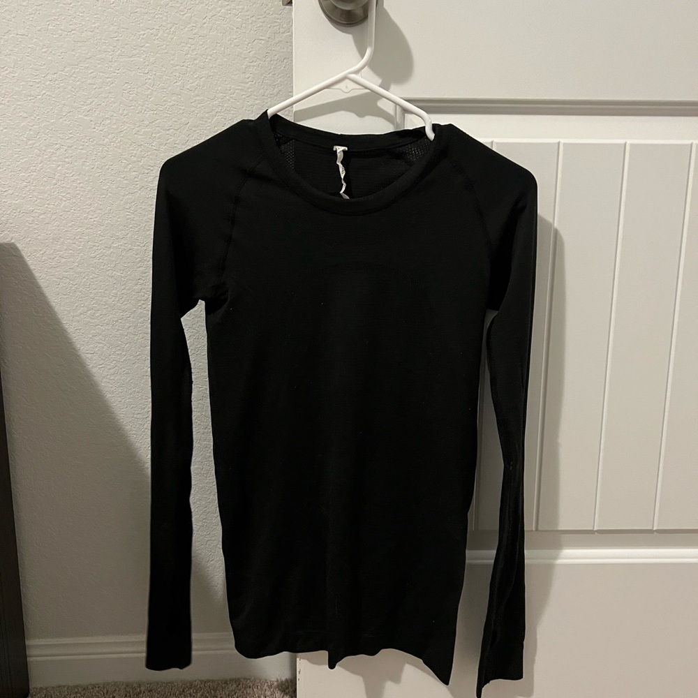 Black Long Sleeve Athletic Women's Top